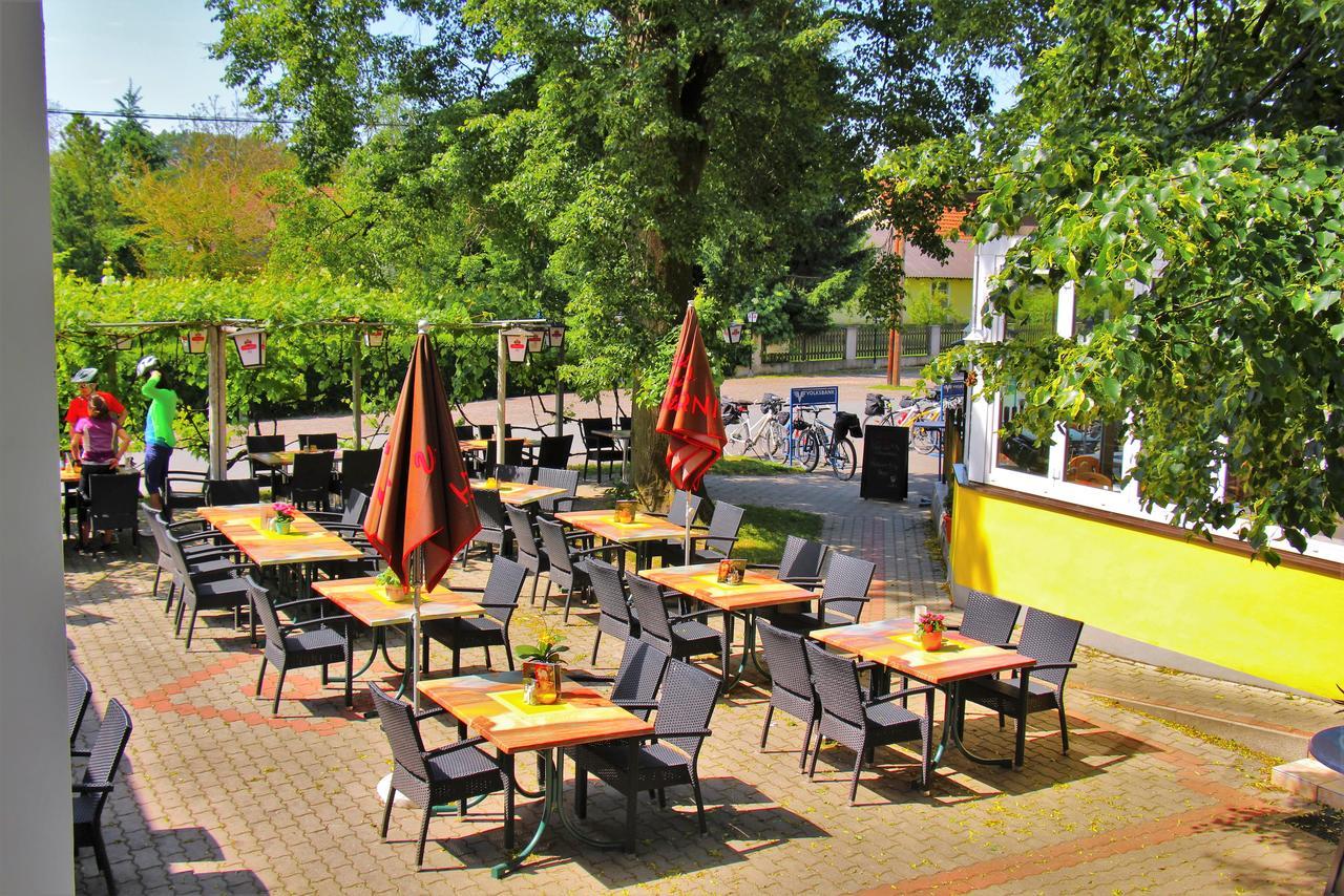 באד ראדקרסבורג Gasthof Zum Lindenhof מראה חיצוני תמונה